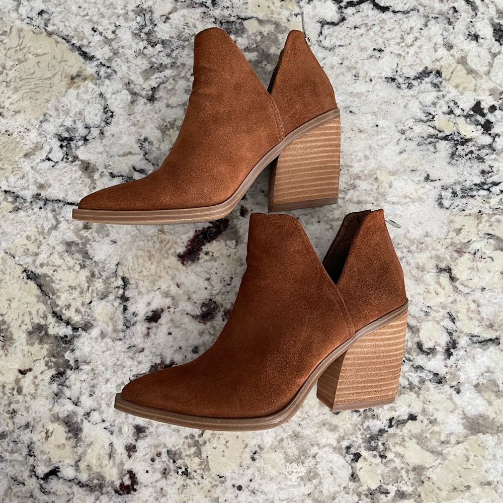 Womens Steve Madden booties
